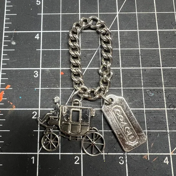 Coach Metal Carriage and Hang Tag purse charm for bag key fob keychain authentic - Picture 4 of 4